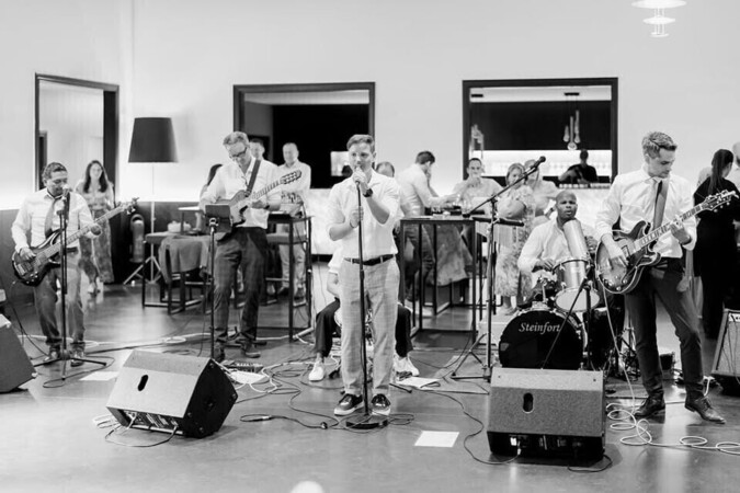 30 juli: Obsession Bachata Band